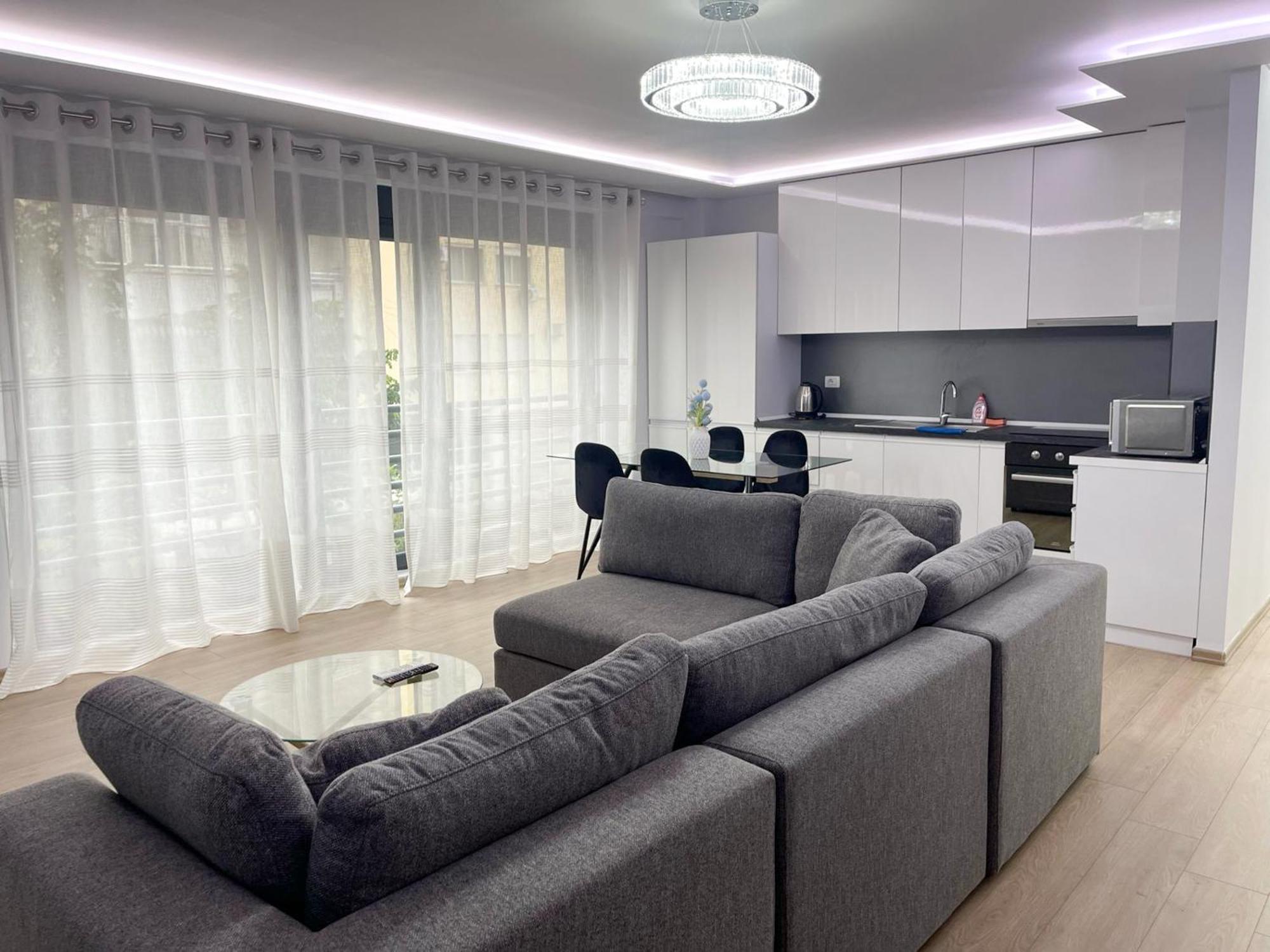 New Bazaar 2022 Apartment ติรานา ภายนอก รูปภาพ